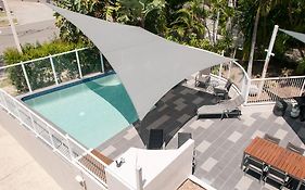 Costa D'Ora Holiday Apartments